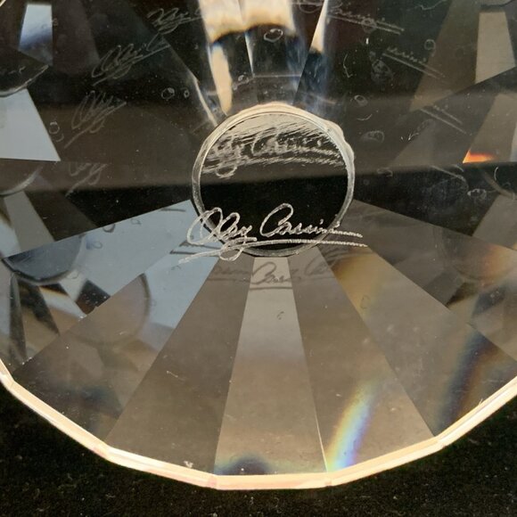 Oleg Cassini Diamond Toasting Flutes Set of Two Champagne Signed Wedding 10 3/4" - Picture 7 of 8